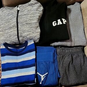 6 Piece Boys Activewear Bundle AIR JORDAN OLD NAVY GAP Hoodies Pants Top Size L